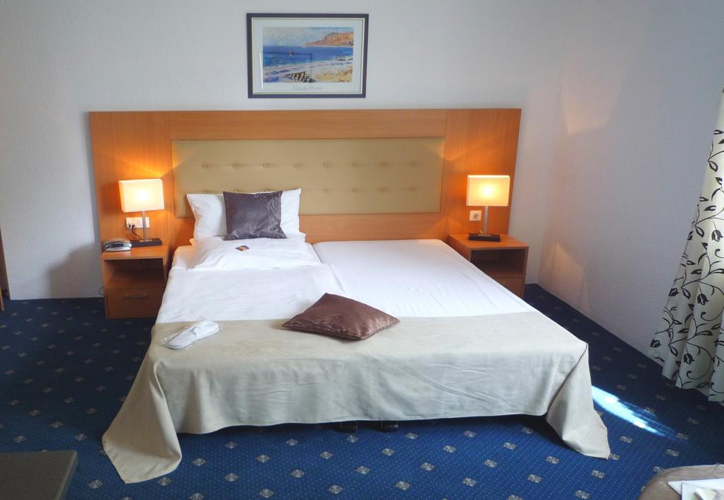 Hotel Abalone เรมไชด์ ภายนอก รูปภาพ