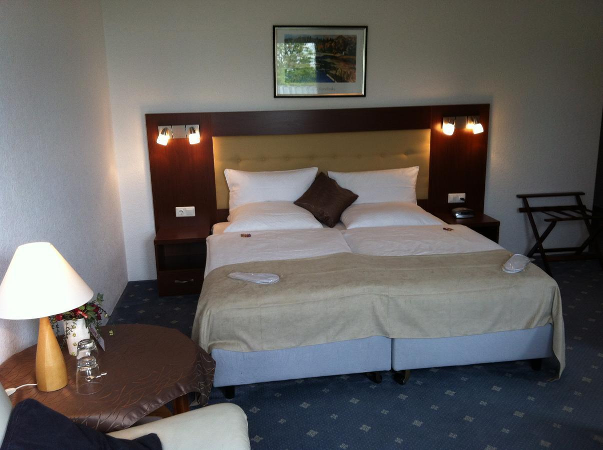 Hotel Abalone เรมไชด์ ภายนอก รูปภาพ